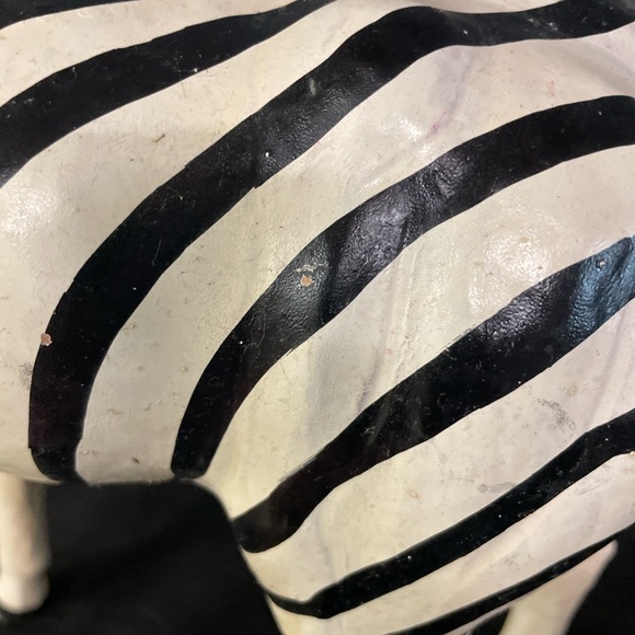 Leather wrapped Zebra - Picture 6 of 9